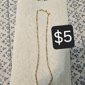 Elegant Gold Chain Necklace
